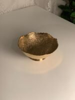 ⁦مترد نحاس هندي للتمور او المكسرات⁩ - الصورة ⁦2⁩