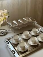 طقم قهوه بخط فضي