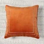 غلاف وسادة بنمط هندسي