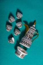 ⁦طقم دلة مع فناجين القهوة العربية⁩ - الصورة ⁦2⁩