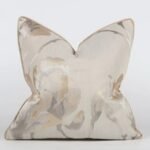 غلاف وسادة جاكار