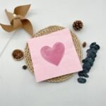 مناديل نمط قلب