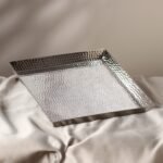 سفرة من المعدن الهندي المطروق