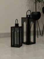 ⁦فوانيس رمضان معدن بتصميم مزخرف لون اسود 2 قطعة - رمضان 2025⁩ - الصورة ⁦4⁩