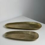 وعاء من النحاس الصغير - خطوط الذهب