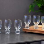 6 كاسات زجاج  بحافة ذهبي