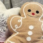 وسادة بالحشو شكل بسكويت