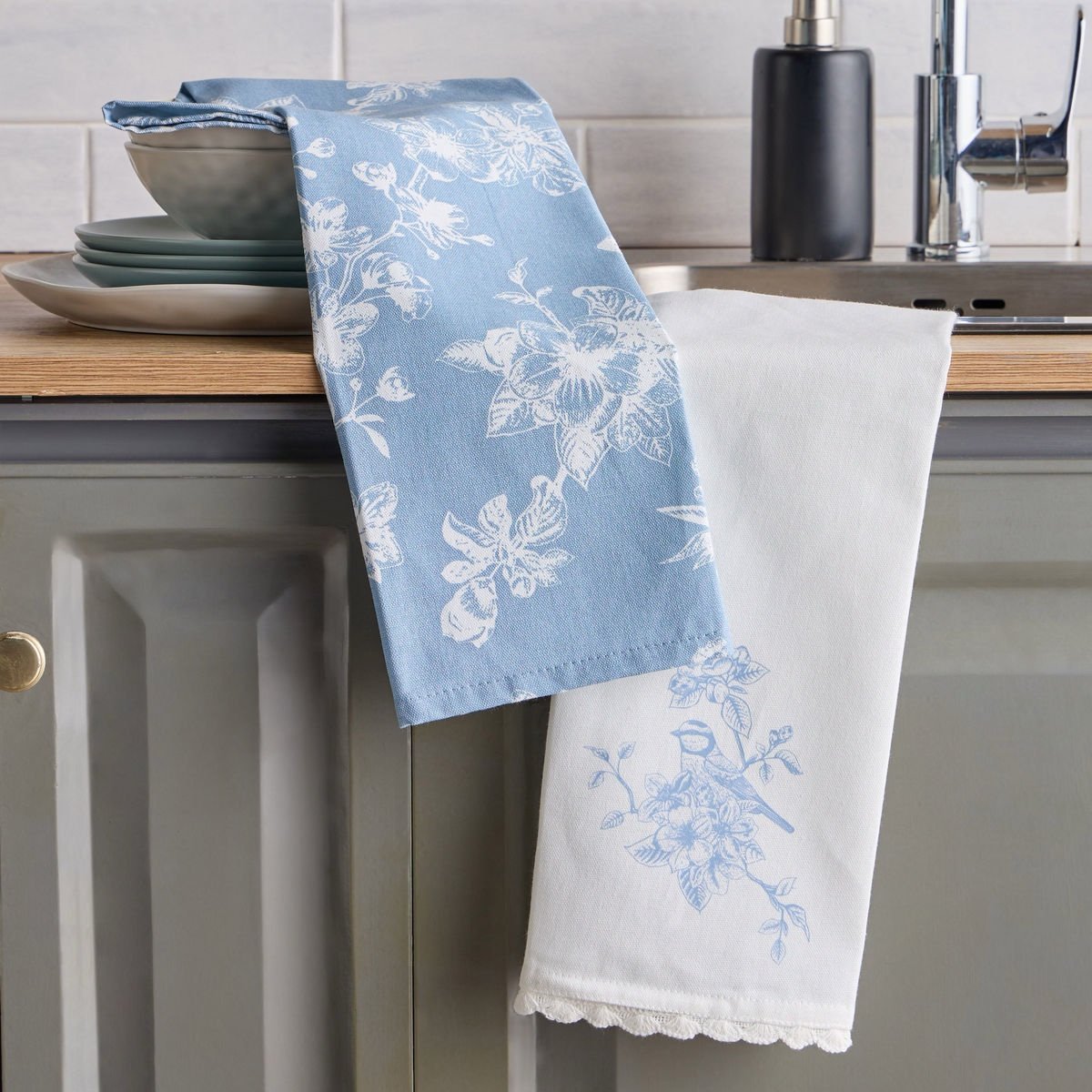 img_8485 طقم مناشف مطبخ من قطعتين - بلو - 45x65 سم - الصورة 1