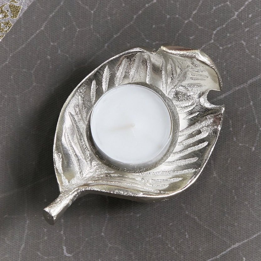 img_6827-2 حامل شموع صغيرة بتصميم ورق شجر من فوجليا - الصورة 1