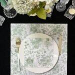 مناديل 20 قطعة - خضراء بطباعة زهرية