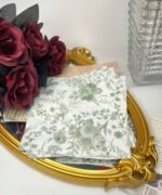 ⁦مناديل 20 قطعة - خضراء بطباعة زهرية⁩ - الصورة ⁦2⁩