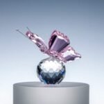 قطعة واحدة تمثال فراشة بلورية - لون قرنفل