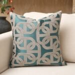 غطاء وسادة ديكور بدون حشو لون الأزرق والبيج