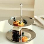 حامل حلويات من طابقين