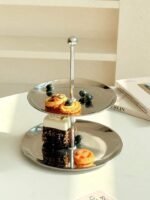 حامل حلويات من طابقين