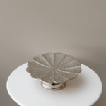 مترد بالقاعدة مطروق - فضي