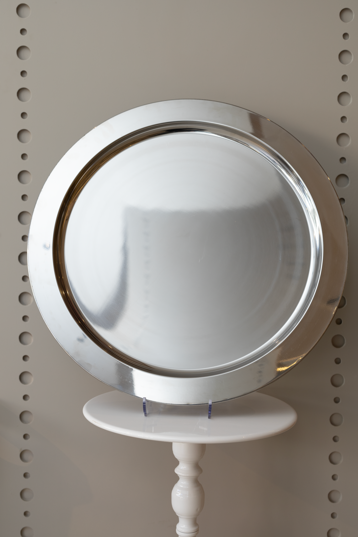 img_0142 سفرة حجم كبير - فضي - الصورة 1