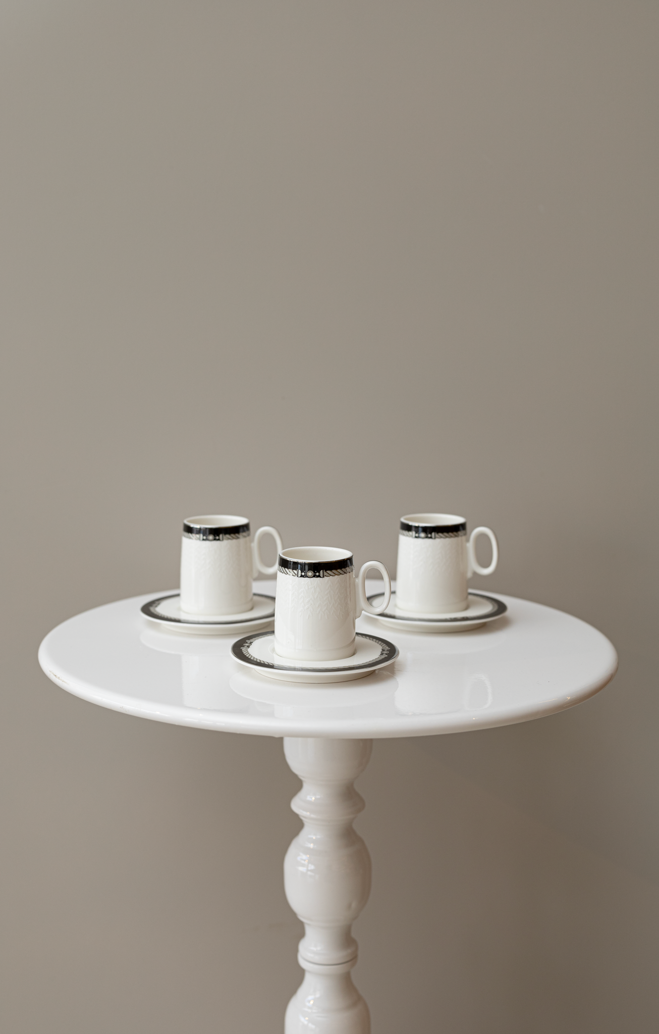 img_9993-2 طقم 6 فناجين قهوة - الصورة 1