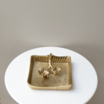 حاملة مناديل نحاسية - بنقش الوردة