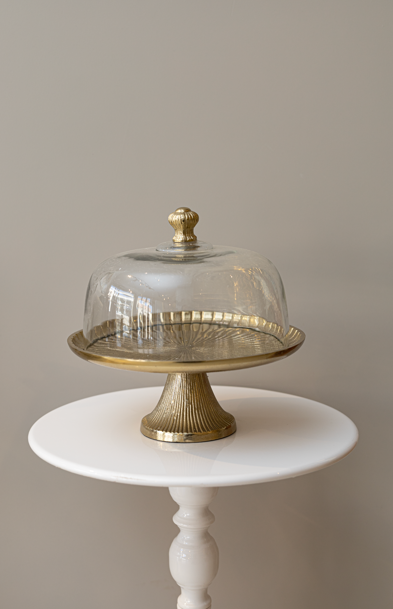 img_0292 ستاند كيك هندي بالغطاء - حجم كبير - الصورة 1