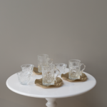 طقم 6 كاسات شاي 6 قهوة قاعدة ذهبية