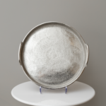 سفرة من المعدن الهندي فضي - حجم صغير