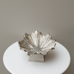 حامل حلويات من المعدن الهندي – حجم صغير