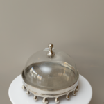 ستاند تقديم فضي بغطاء زجاجي - حجم كبير