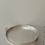 سفرة من المعدن الهندي فضي - حجم كبير