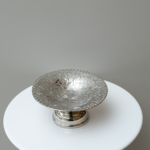 مترد تقديم مطروق بالقاعدة - فضي حجم صغير