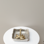 حاملة مناديل معدن هندي - بتصميم نخيل ذهبي