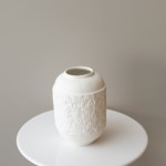 فازا ابيض حجم كبير