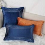 غلاف وسادة 1 من غير حشو اللون الازرق بحري - 50*50