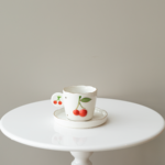 كوب بالصحن كابتشينوا كرز