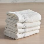 طقم مناشف يد قطن تركي بكثافة 550 جرام لكل متر مربع 4 قطع بتصميم بتلات