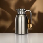 ⁦طقم ترامس 0.7 لتر + 1 لتر فضي مطفي ذهبي مطفي⁩ - الصورة ⁦2⁩