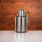 ⁦طقم ترامس 0.5 لتر + 1 لتر فضي غير لامع وذهب غير لامع⁩ - الصورة ⁦3⁩