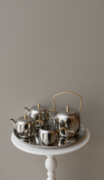 طقم عالة شاهي - فضي ذهبي