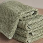 ⁦طقم مناشف صغيرة من القطن التركي 420 جرام لكل متر مربع 4 قطع بتصميم بوبكورن - إستيلا - 30x30 سم⁩ - الصورة ⁦2⁩