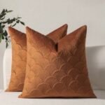 غطاء وسادة بارز من المخمل لون احادي - 45*45