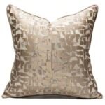 غطاء وسادة ذو نمط هندسي الجاكار البني الفاتح - 45*45