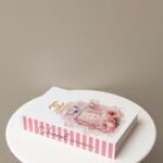 كتاب ديكور منزلي - CHANEL