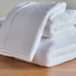 مجموعة مناشف صغيرة قطن 4 قطع بوزن 560 جرام - إكسبريسنس - 33x33 سم - الصورة 2