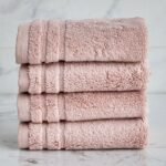 طقم مناشف صغيرة 4 قطع من القطن المصري 600 جرام لكل متر مربع - 30x30 سم