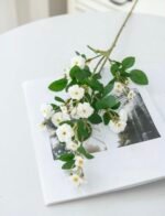 ⁦عرف ورد صناعي للديكور - لون ابيض⁩ - الصورة ⁦2⁩